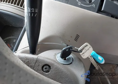 2003 Toyota Corolla Ce из США, поврежденный, VIN JTDBR32E530041947